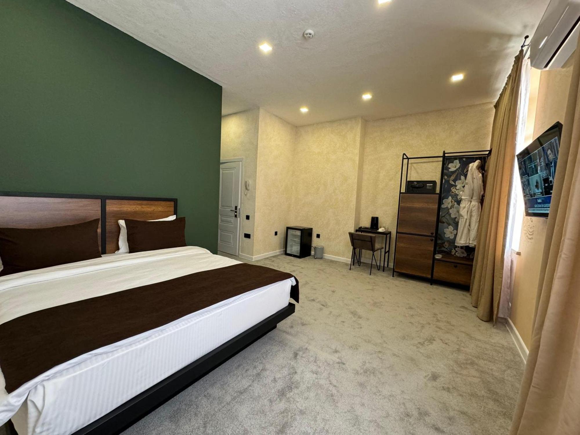 Liberta Hotel Баку Экстерьер фото