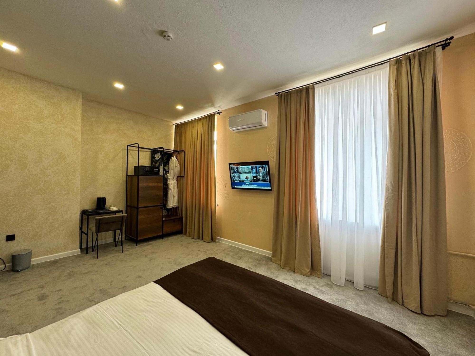 Liberta Hotel Баку Экстерьер фото